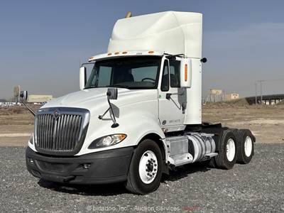 2014 International LF687 T/A Day Cab Truck Tractor Cummins ISX15 A/T bidadoo