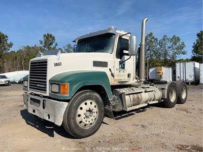 2012 Mack Pinnacle T/A Daycab Semi Truck Tractor Diesel Manual Wet Kit bidadoo