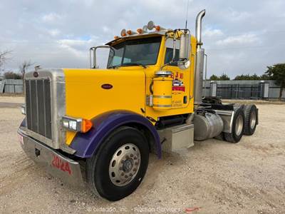 2005 Peterbilt 379 T/A Daycab Semi Truck Tractor Caterpillar CAT C13 M/T bidadoo