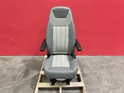 Peterbilt Semi Truck Tractor Air Suspension Replacement Seat bidadoo -New