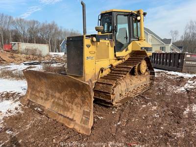 2000 Caterpillar D5M Crawler Dozer Cab Tractor 118" 6-Way Blade A/C bidadoo