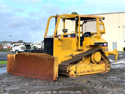 Caterpillar D5M XL Crawler Dozer Tractor 6-Way Blade Sweeps Ripper CAT bidadoo