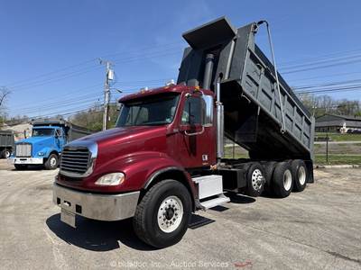 2007 Freightliner Columbia Tri/A 19 YD Dump Truck CAT C13 Roll Tarp PTO bidadoo
