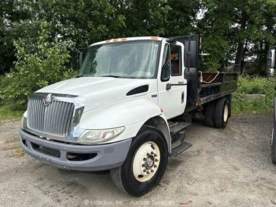 2013 International 4300 16' S/A Landscape Utility Dump Truck A/T bidadoo -Repair
