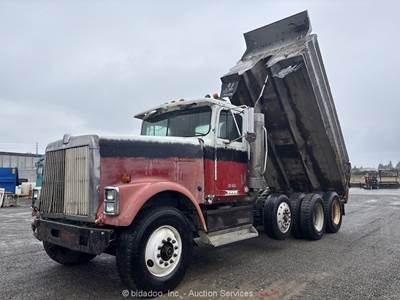 International F-9370 Tri-Axle 15' Hydraulic Dump Truck Caterpillar M/T bidadoo