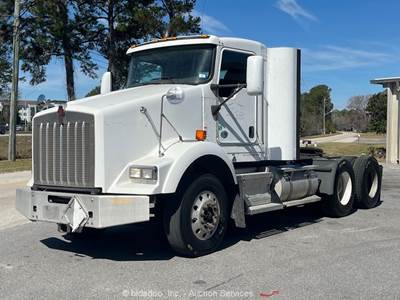 2012 Kenworth T800 T/A Day Cab Semi Tractor Truck Cummins ISX15 450 A/T bidadoo