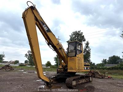 Caterpillar 320 LME Crawler Material Handler A/C Cab Excavator Generator bidadoo