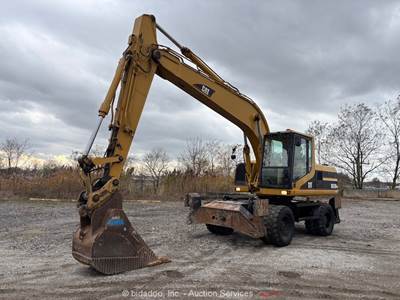 Caterpillar M318 Wheeled Mobile Excavator Diesel A/C Cab Outriggers bidadoo