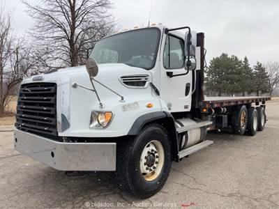 2015 Freightliner 114SD Tri/A 24' Flatbed Delivery Truck A/T A/R bidadoo