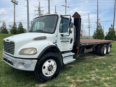 2004 Freightliner M2 106 T/A 24' Business Class Flatbed Stakebody Truck bidadoo