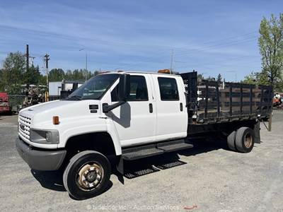 2008 GMC 5500 4WD Crew Cab Flatbed Stake Bed Pickup Truck 6.6L V8 Diesel bidadoo