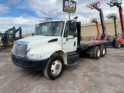 2006 International 4400 18' T/A Flatbed Day Cab Diesel Semi Truck A/T bidadoo