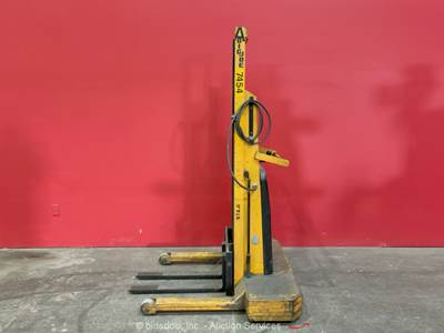 Big Joe 1518-A06 1,500 LB Electric Push Stacker Fork Lift 12V -Parts/Repair