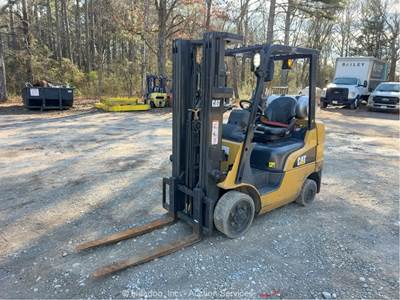 2019 Caterpillar 2C5000 5,000 lbs Warehouse Forklift Lift Truck LPG bidadoo