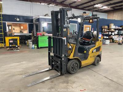 2020 Caterpillar 2C5000 5,000 lbs Warehouse Forklift Lift Truck LPG bidadoo