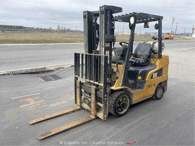 2017 Caterpillar 2C6000 6,000 lbs Warehouse Forklift Lift Truck LPG bidadoo