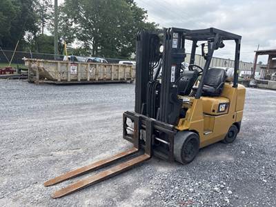 2016 Caterpillar GC40K 8,000 lbs Industrial Warehouse Forklift Truck bidadoo