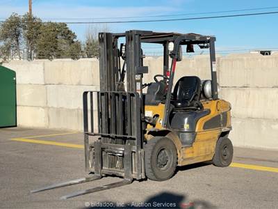2017 Caterpillar GP25N 5,000 lbs Class Warehouse Forklift Lift Truck LPG bidadoo