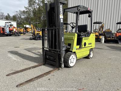 Clark GCX25 5,000 lbs Industrial Forklift Warehouse Lift Truck LPG -Parts/Repair