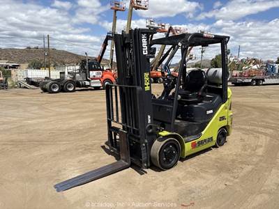 2023 Clark S25CL 5,000 lbs Industrial Warehouse Forklift Truck LPG bidadoo