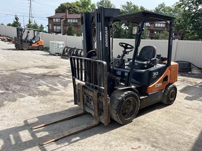 2014 Doosan D30S-7 6,000 lbs Class Forklift Warehouse Lift Truck -Parts/Repair