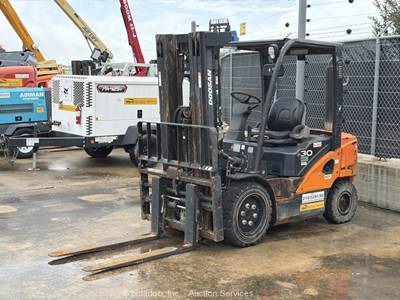 2021 Doosan D30S-7 6,000 lbs Class Industrial Diesel Forklift Lift -Parts/Repair