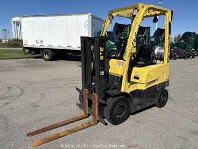 2017 Hyster H30FT 3,000 lbs Industrial Warehouse Forklift Lift Truck bidadoo