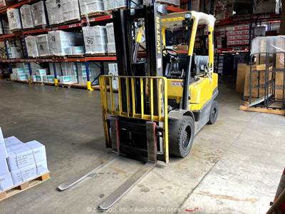 2016 Hyster H70FT 7,000 lb Class Industrial Warehouse Forklift LPG -Parts/Repair