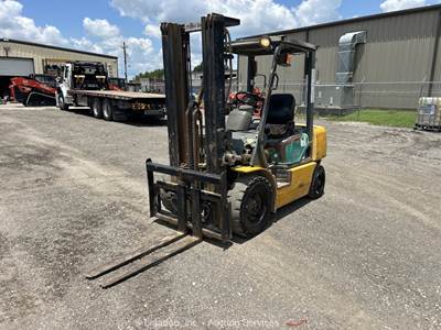 2005 Komatsu FG25T-14 5,000 lbs Industrial Warehouse Forklift Truck bidadoo