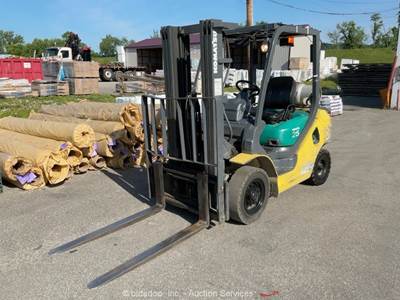 2012 Komatsu FG25T-16 5,000 lbs Class Industrial Warehouse Forklift D/F bidadoo