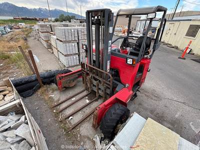 2006 Moffett M50W 5,000 lbs Rough Terrain Forklift Lift Truck -Parts/Repair