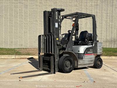 2010 Nissan MPL02A25LV 4,050 lbs LP Warehouse Forklift Lift S/S bidadoo -Repair