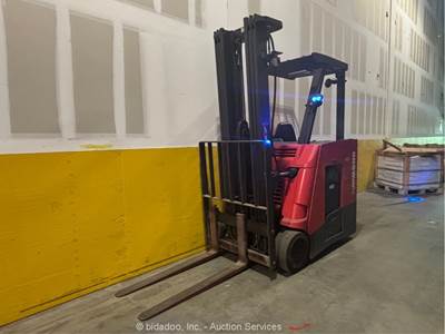 2000 Raymond 415-C35TT 3,500 lbs Electric Stand On 36V Forklift -Parts/Repair