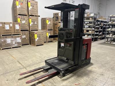 2012 RAYMOND 520-OTC30TT 3,000 lbs Warehouse Electric Forklift Picker bidadoo