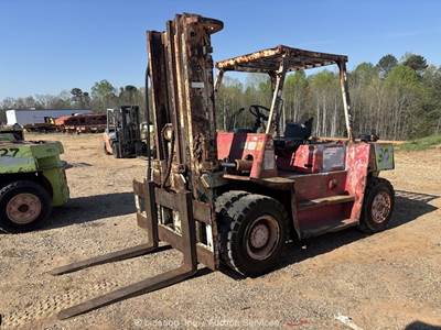 TCM FD70Z7 15,500 lbs Warehouse Industrial Isuzu Forklift Lift -Parts/Repair