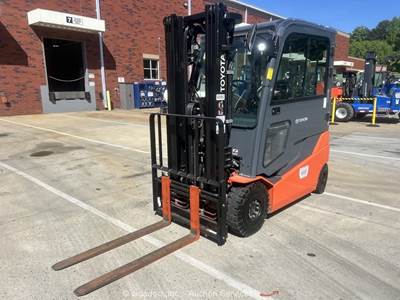2022 Toyota 05-8FBM25T 5,000 lb Electric Warehouse Forklift LOW HOURS bidadoo