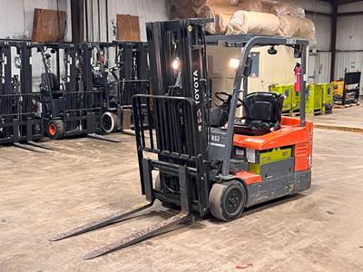 2014 Toyota 7FBEU20 4.000 lbs Warehouse Electric Forklift Lift Truck bidadoo