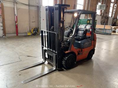 2014 Toyota 7FGCU25 5,000 lbs Warehouse Industrial Forklift Lift Truck bidadoo