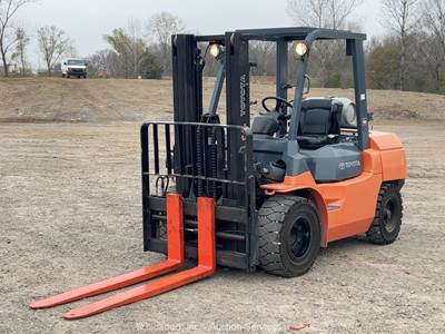 2008 Toyota 7FGU35 7,000 lbs Class Warehouse Forklift Lift Truck LPG bidadoo