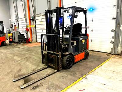 2018 Toyota 8FBCU25 4,400 lbs Electric Electric Forklift Lift Truck 48V bidadoo