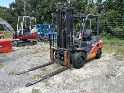 2021 Toyota 8FDU30 6,000 lbs Industrial Warehouse Forklift Lift -Parts/Repair