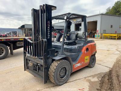 2017 Toyota 8FG45U 10,000 lbs Industrial Warehouse Forklift Lift Truck bidadoo