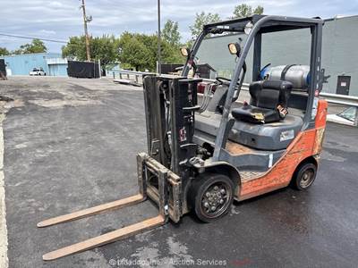 Toyota 8FGCU25 5,000 lbs Industrial Warehouse Forklift Lift Truck LPG bidadoo