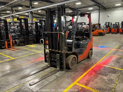 2021 Toyota 8FGCU25 5,000 lbs Industrial Warehouse Forklift Truck LPG bidadoo
