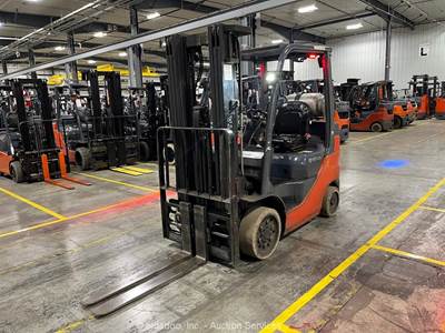 2021 Toyota 8FGCU25 5,000 lbs Industrial Warehouse Forklift Truck LPG bidadoo