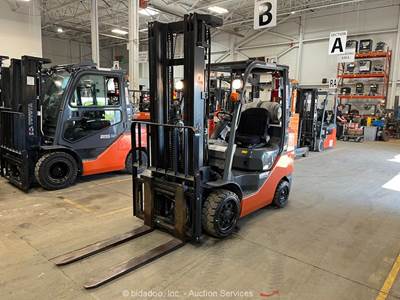 2018 Toyota 8FGCU30 6,000 lbs Industrial Warehouse Forklift Truck LPG bidadoo
