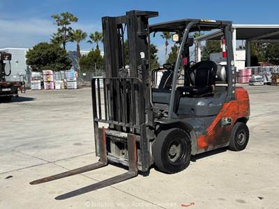 2015 Toyota 8FGU25 5,000 lbs Class Warehouse Forklift Lift Truck LPG bidadoo