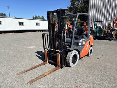 2020 Toyota 8FGU25 5,000 lbs Class Lift Truck Warehouse Hyd Forklift bidadoo