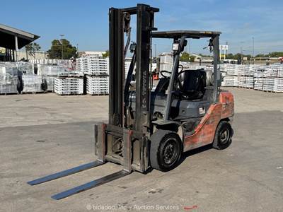 2014 Toyota 8FGU30 6,000 lbs Class Warehouse Forklift Lift Truck LPG bidadoo