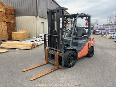 2018 Toyota 8FGU30 6,000 lb Class Warehouse Forklift Lift Truck LPG bidadoo